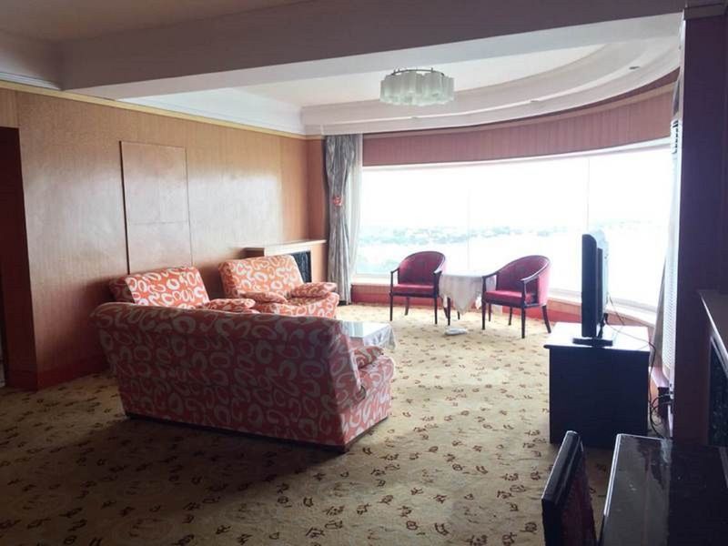 Waifiden Hotel -Former Tokai Hotel - Xiaobei Metro Station - During The Canton Fair, There Will Be Shuttle Buses For Transportation Back And Forth Luaran gambar